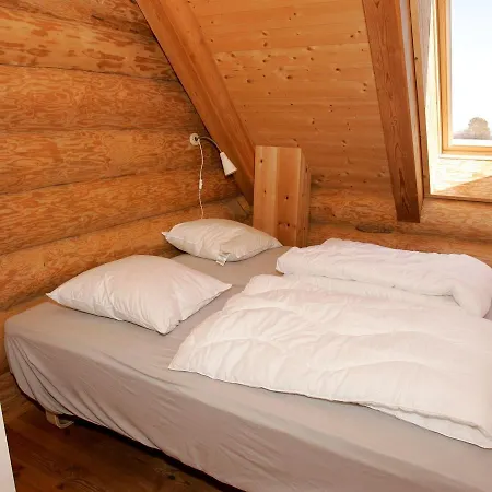 Six Bedroom Holiday In Hadsund Сasa de vacaciones Hobro